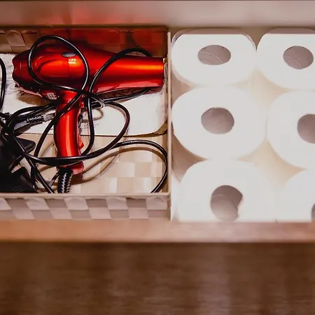 Bimba & Free Parking