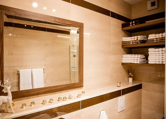 Bimba & Free Parking