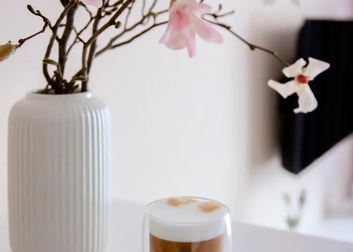 Bimba & Free Parking *